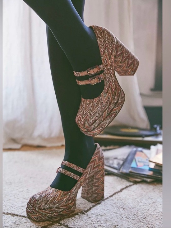 Circus by Sam Edelman Shoes - Circus by Sam Edelman Pepper platform heels $100